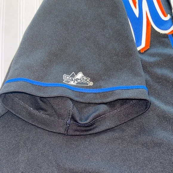 Majestic Black Jersey with Blue and Orange Mets Logo - Picture 5 of 8